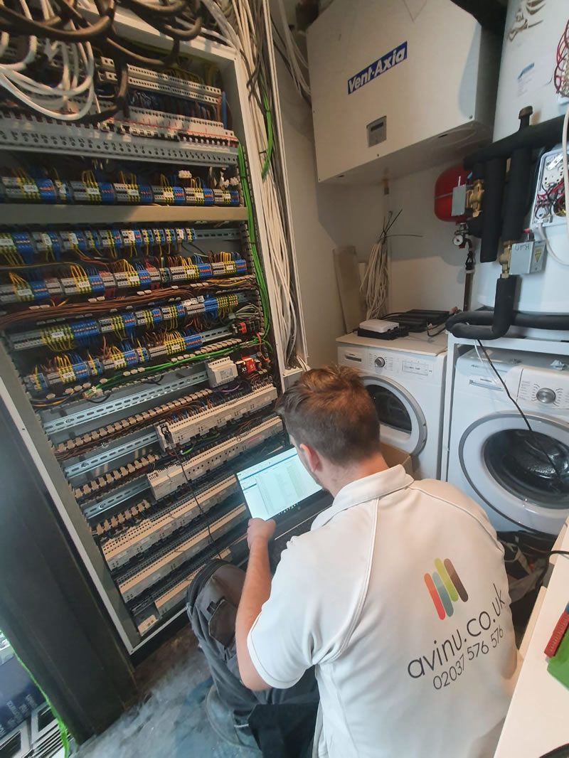 KNX Installers - London & Home Counties - Avinu