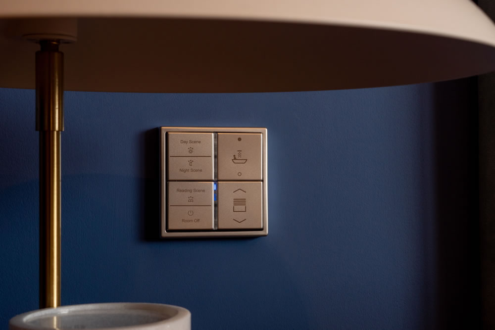 Integrated audio-visual and automated blind control interfaces