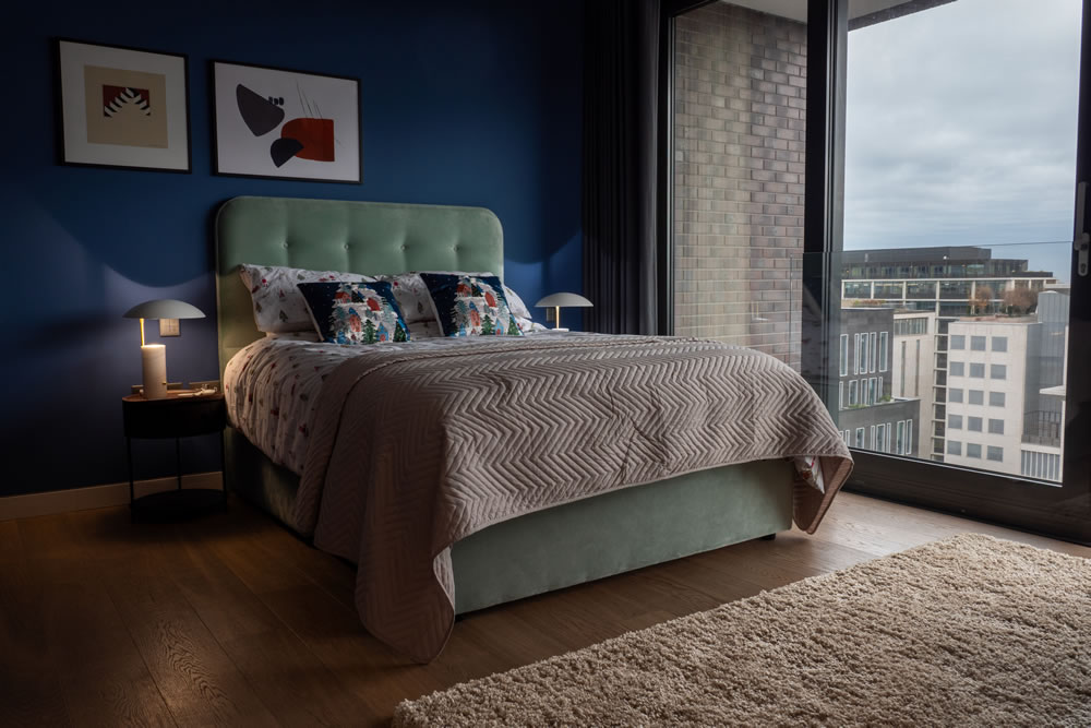 Master Bedroom with Integrated HVAC and Smart Temperature Control