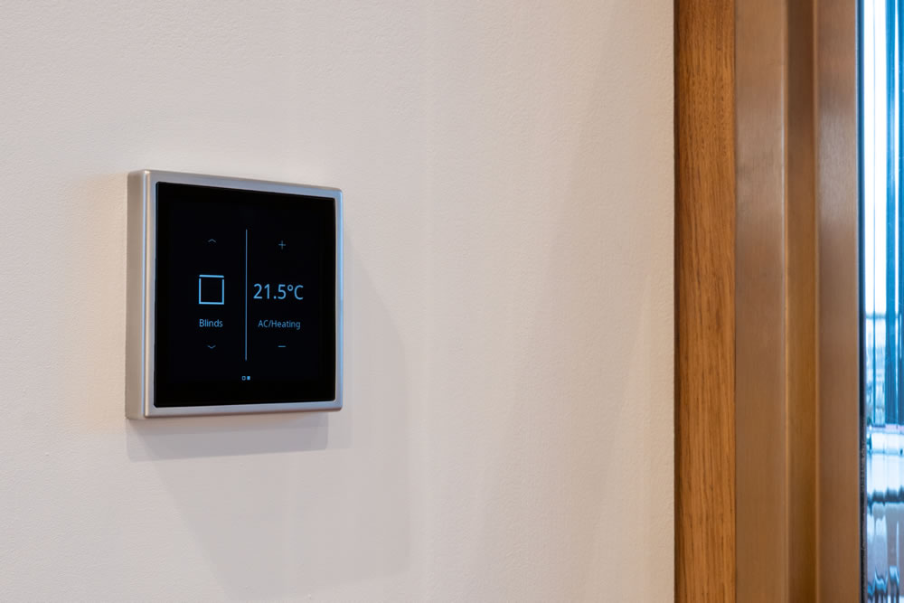 Smart home AV control interface with KNX automated blinds integration