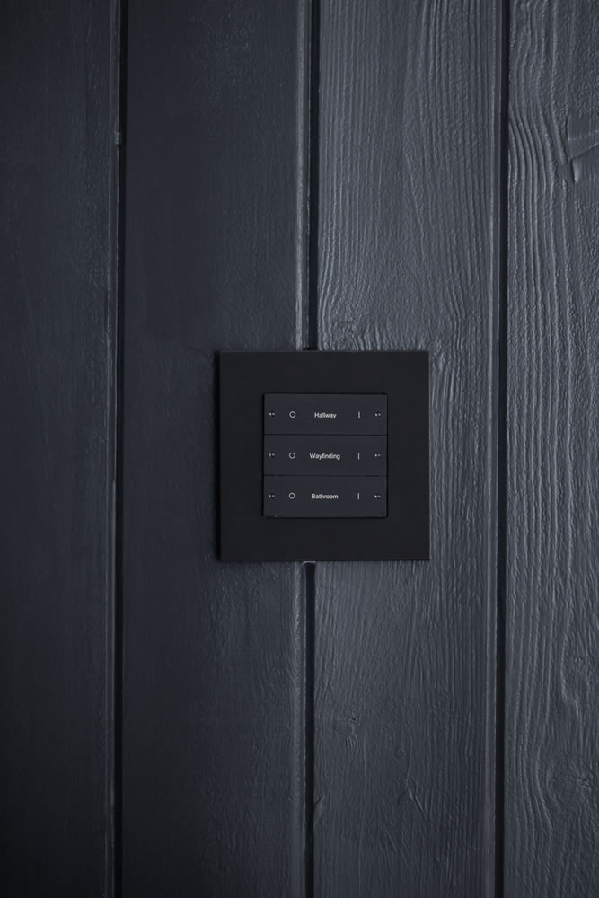 Bespoke KNX intelligent control keypad by AVINU