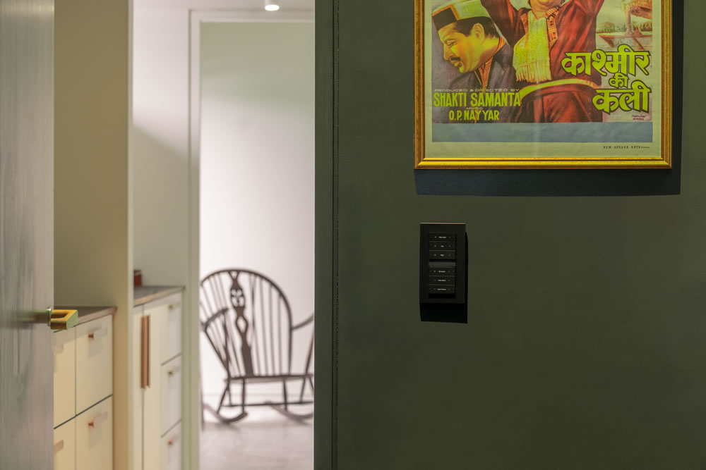 Bespoke KNX intelligent control keypad by AVINU