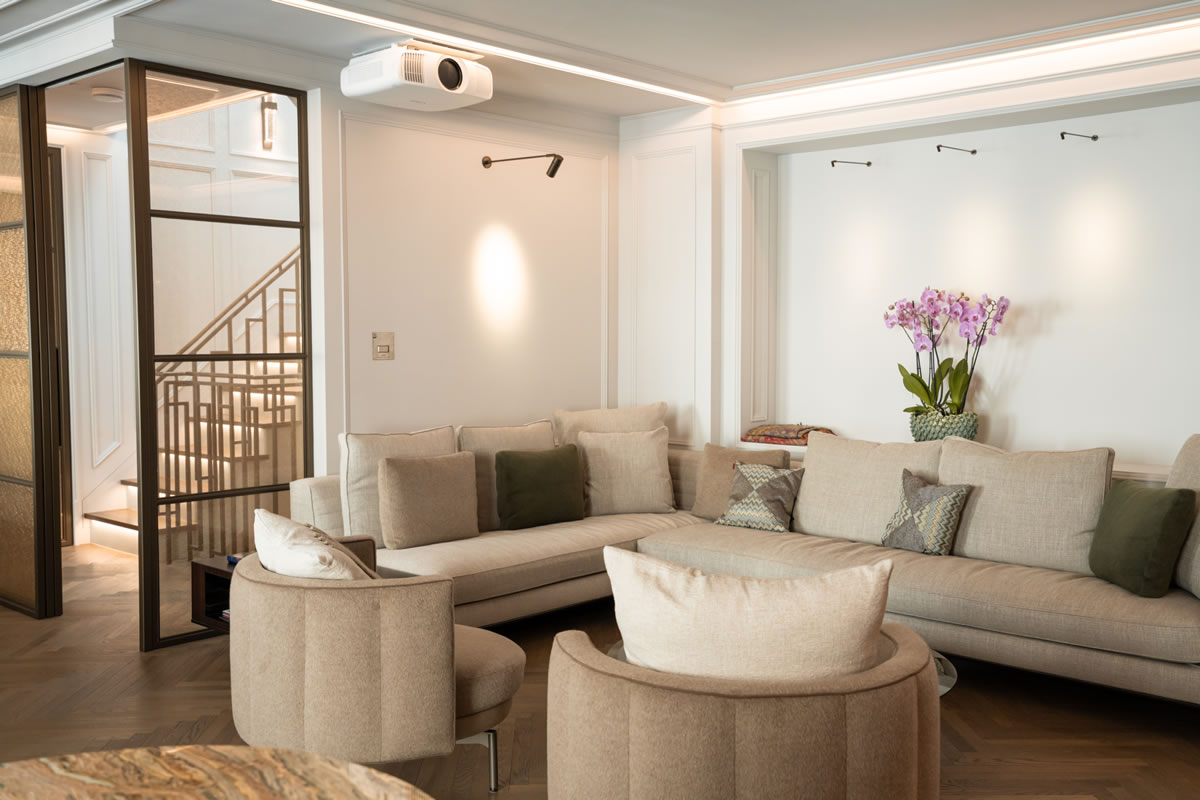 TV Home Cinema and Media Integration - AVINU
